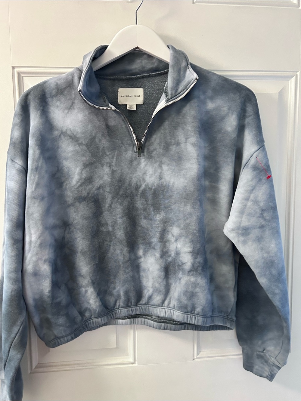 American Eagle Outfitters Men’s Blue Tie-Dye Half-Zip Pullover